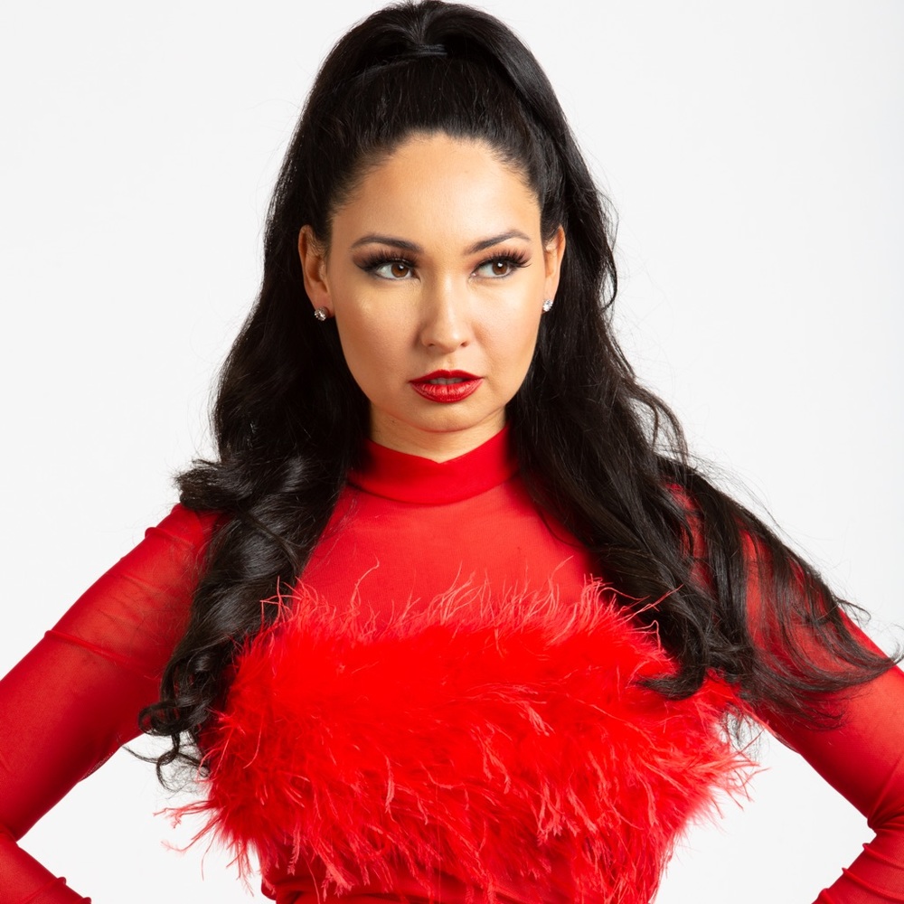 Red Feather Crop